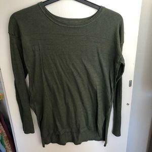 Green light weight sweater